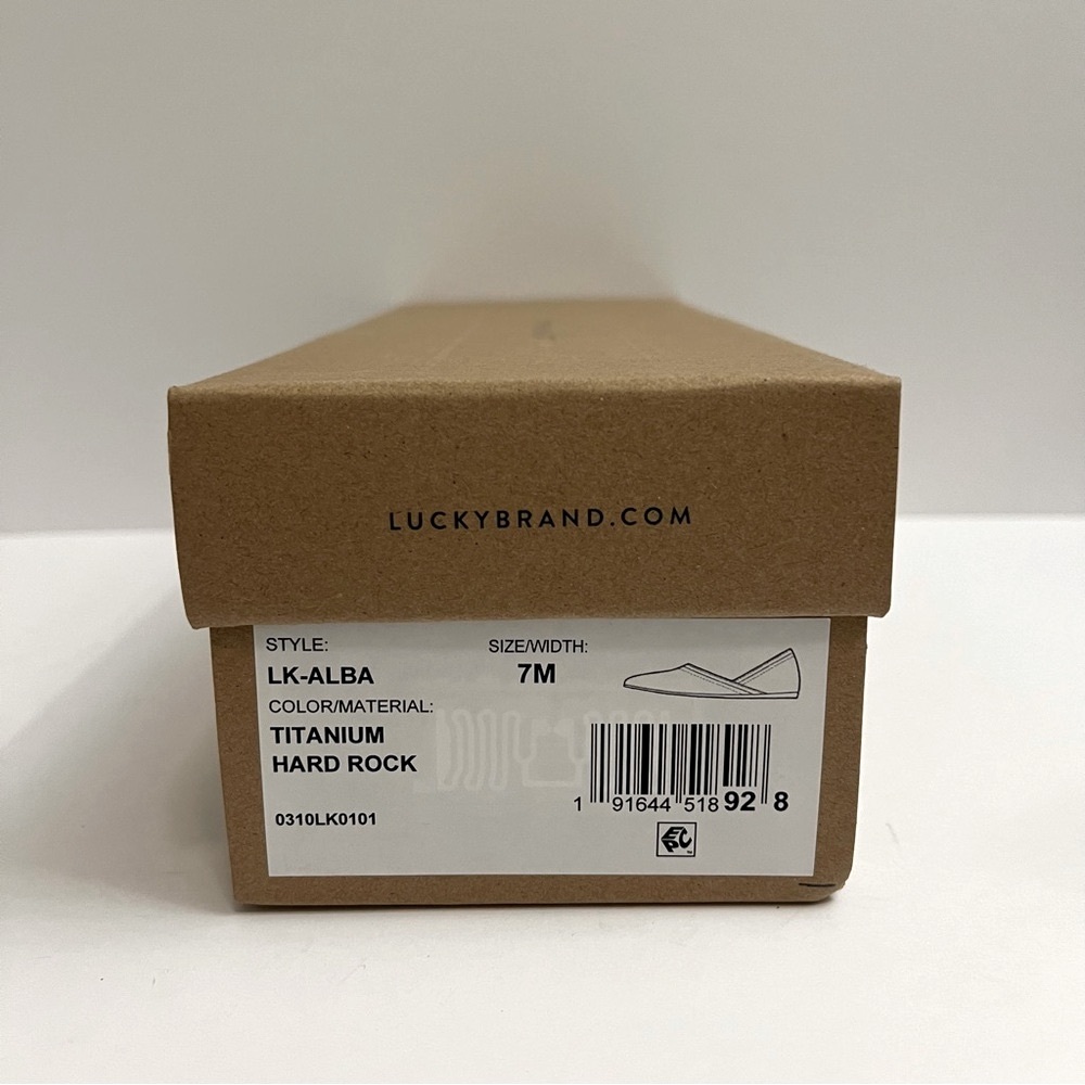 Lucky Brand Alba Flat - Picture 12 of 13